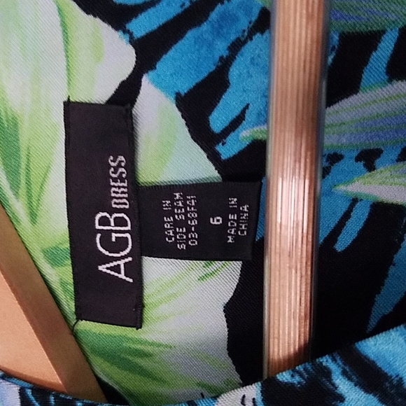 AGB Dress - Picture 2 of 3